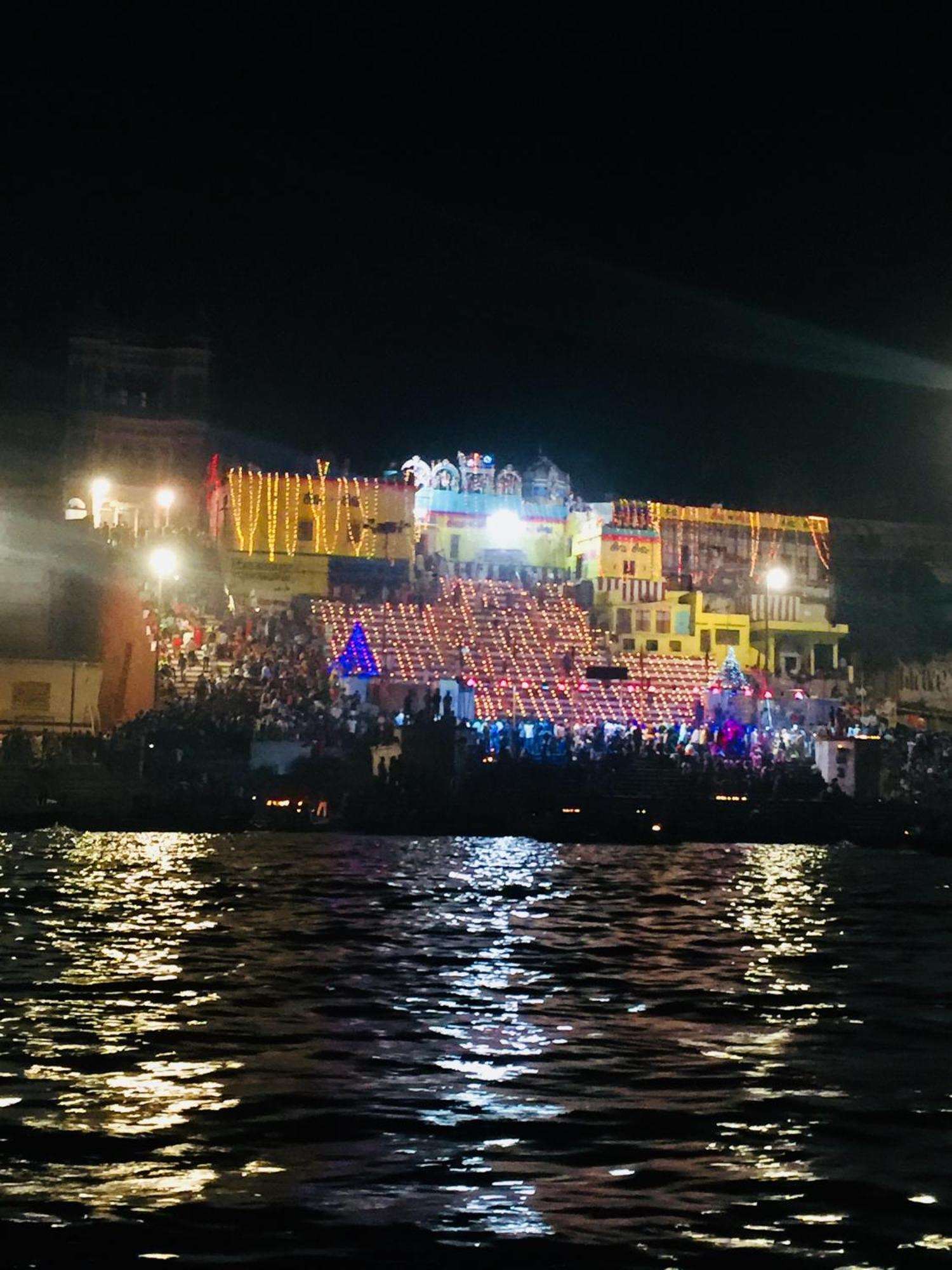 Hotel Rajyashree Palace Benares Buitenkant foto