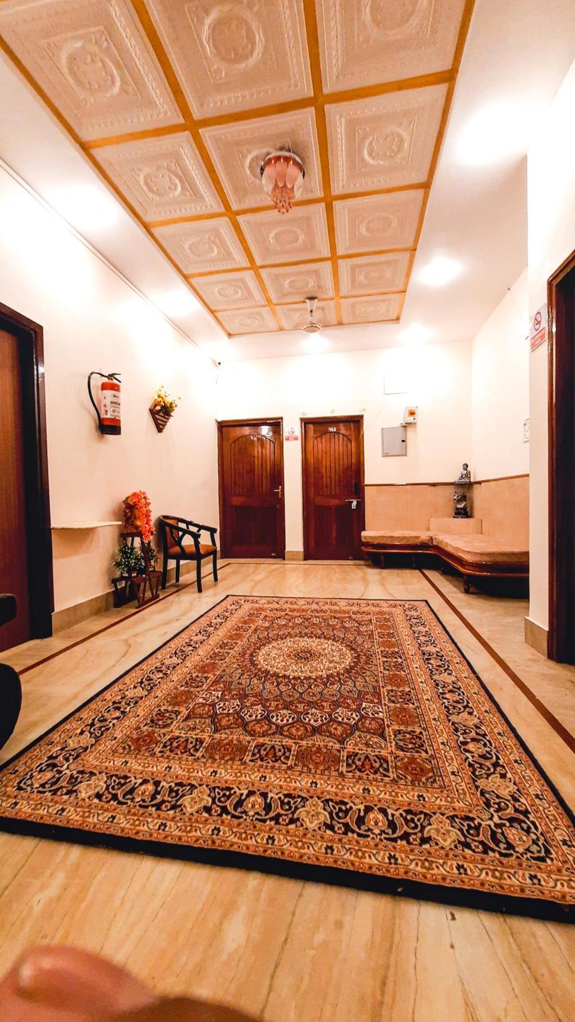 Hotel Rajyashree Palace Benares Buitenkant foto